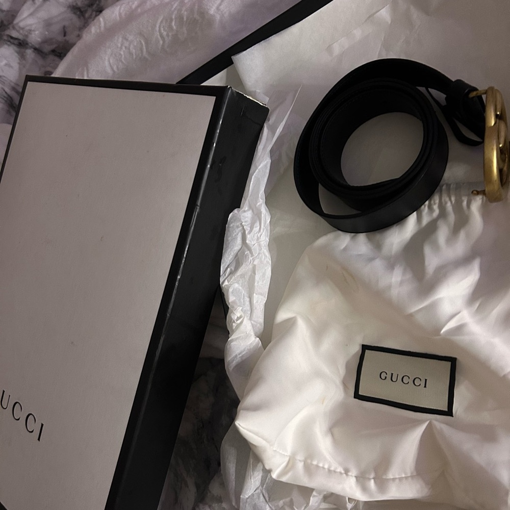 Gucci Black and gold Belt with Gold GG Buckle - Picture 2 of 5